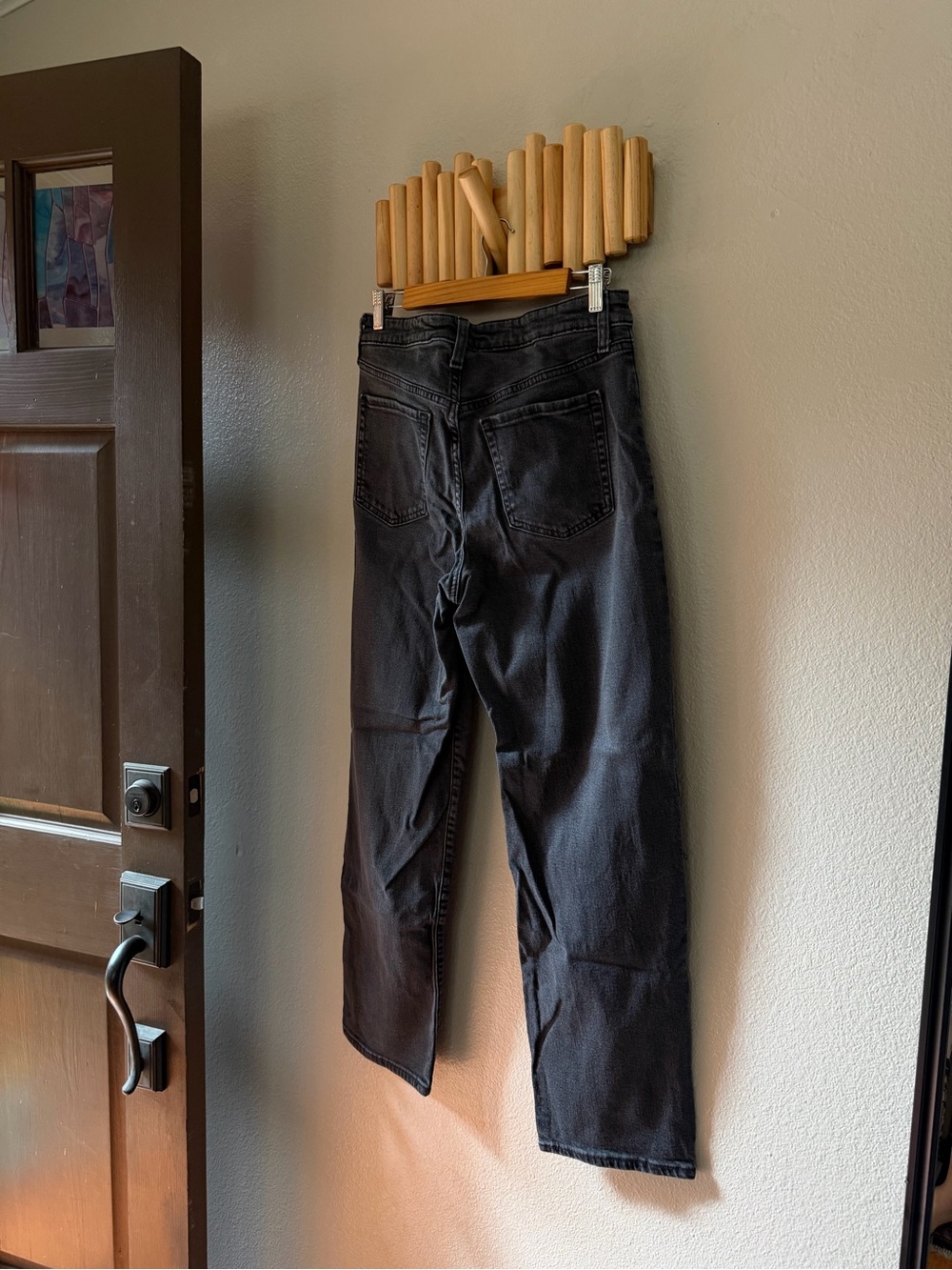 Old Navy Women’s Straight Black Jeans